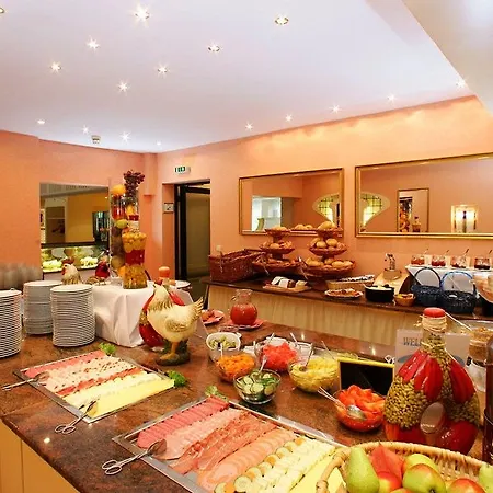 Western Zur Post Hotel 4*
